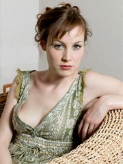 Adélaïde Leroux nude .